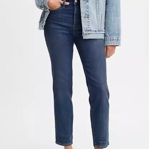 Levi’s Wedgie Ankle Fit Jeans